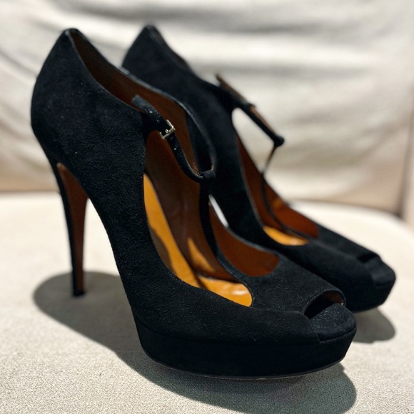 Gucci Shoes - Gucci T Strap Black Suede Betty Mary Jane Peep Toe Open Toe Platform Pumps